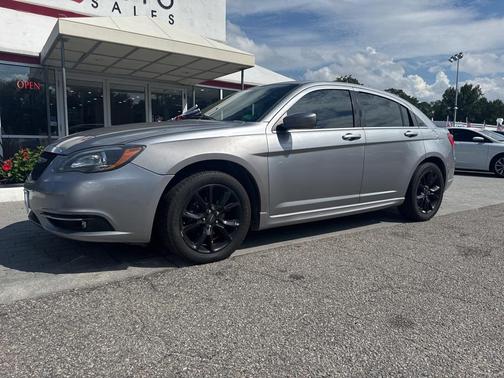 2014 Chrysler 200 Touring