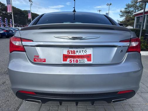 2014 Chrysler 200 Touring