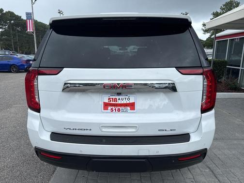 2022 GMC Yukon XL SLE