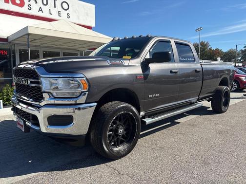 2021 RAM 2500 Tradesman Crew Cab 4x4 8' Box
