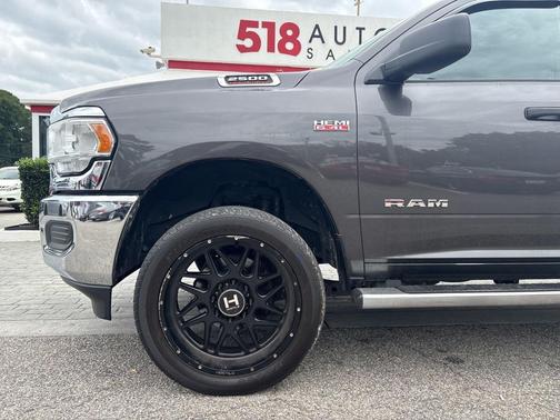 2021 RAM 2500 Tradesman Crew Cab 4x4 8' Box