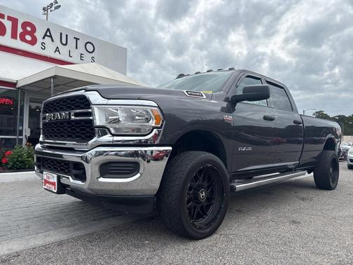2021 RAM 2500 Tradesman Crew Cab 4x4 8' Box