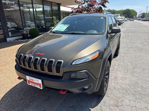 Eco Green Pearlcoat 2014 Jeep Cherokee Trailhawk