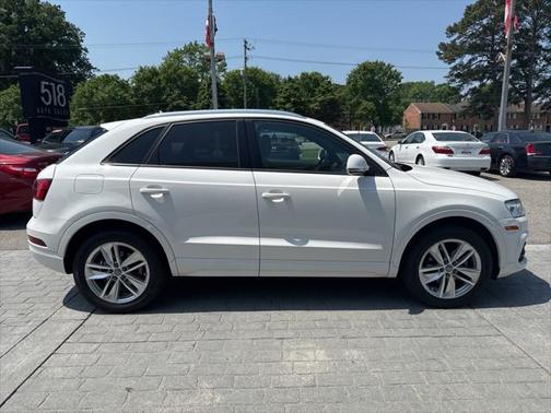 2017 Audi Q3 2.0T Premium