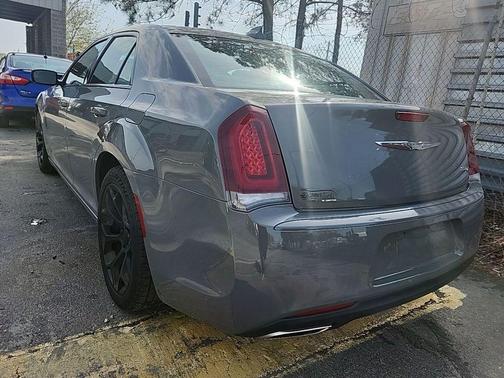 Ceramic Gray Clearcoat 2019 Chrysler 300 S