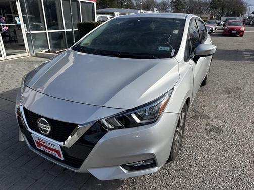 2021 Nissan Versa 1.6 SV
