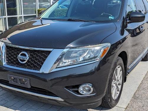 2015 Nissan Pathfinder SL