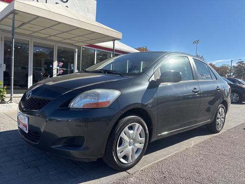 2010 Toyota Yaris Base