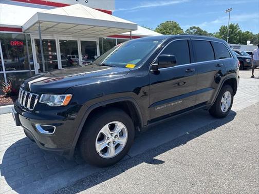 2017 Jeep Grand Cherokee Laredo