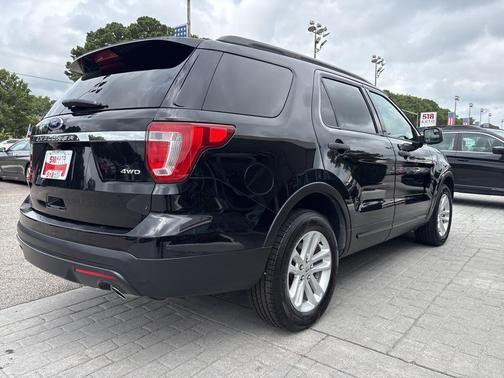 2016 Ford Explorer Base