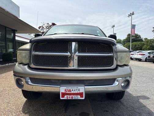 Tan 2002 Dodge Ram 1500