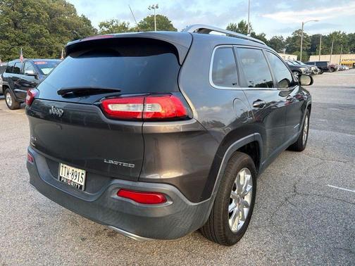 Granite Crystal Metallic Clearcoat 2015 Jeep Cherokee Limited