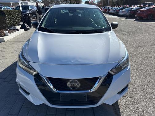 2020 Nissan Versa 1.6 S