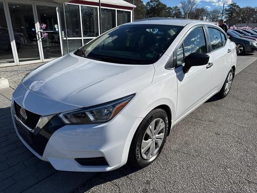 2020 Nissan Versa 1.6 S