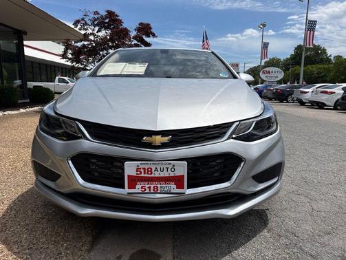 Silver Ice Metallic 2016 Chevrolet Cruze LT Auto