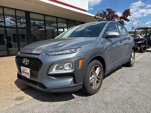Sonic Silver 2021 Hyundai KONA SE