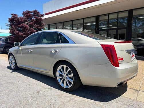 Silver Coast Metallic 2014 Cadillac XTS Luxury