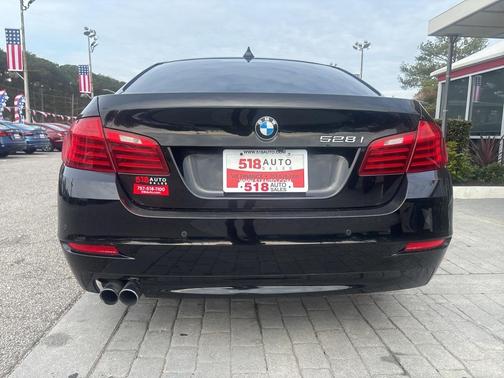 2015 BMW 528 528i