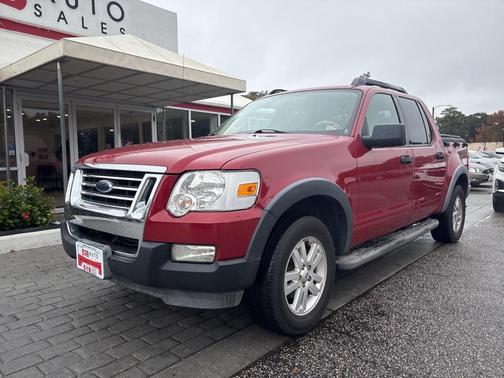 2010 Ford Explorer Sport Trac XLT