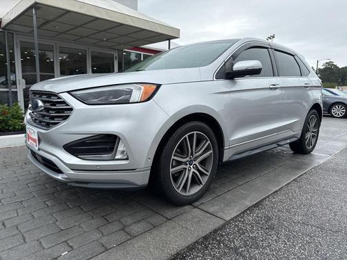 2019 Ford Edge Titanium