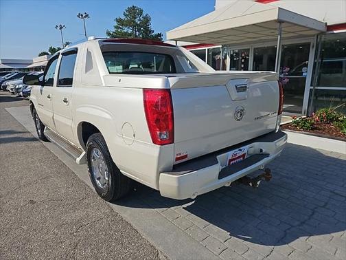 2006 Cadillac Escalade EXT Base