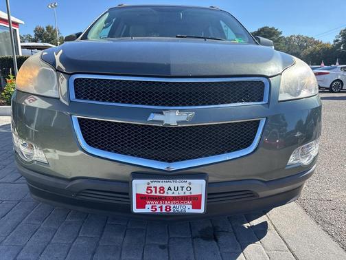 2011 Chevrolet Traverse 2LT