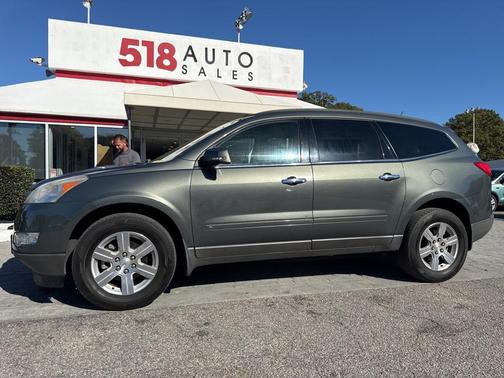 2011 Chevrolet Traverse 2LT
