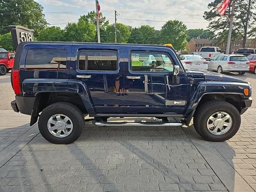 2008 Hummer H3 Base