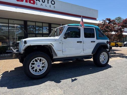 Bright White Clearcoat 2018 Jeep Wrangler Unlimited Sport