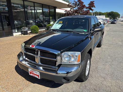 Black Clearcoat 2005 Dodge Dakota SLT Quad Cab