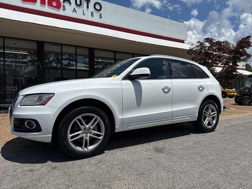 Ibis White 2017 Audi Q5 2.0T Premium Plus