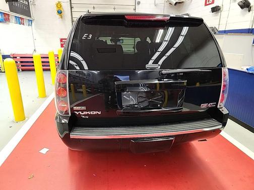 2010 GMC Yukon Denali