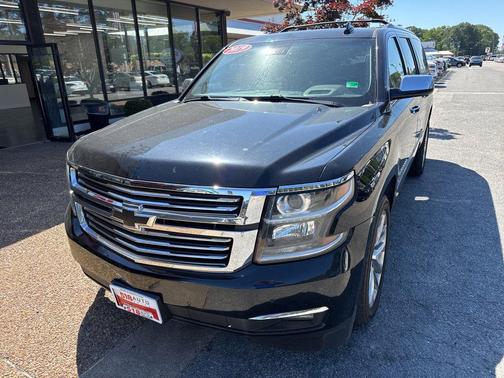 Black 2019 Chevrolet Suburban Premier