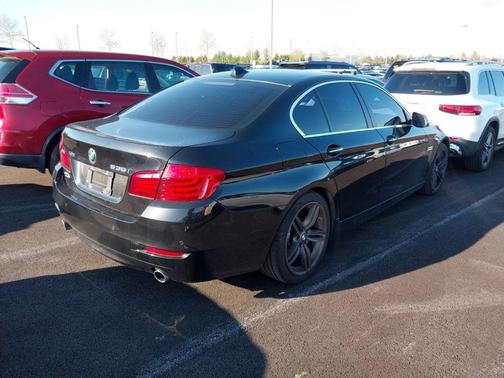 Black Sapphire Metallic 2016 BMW 535 xDrive