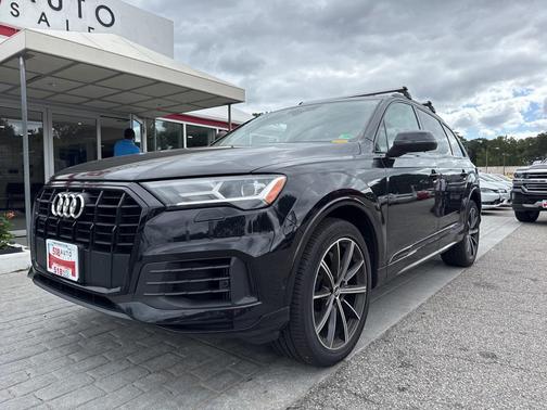 2020 Audi Q7 55 Premium Plus