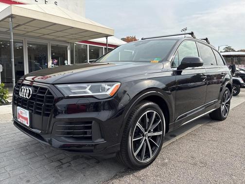 2020 Audi Q7 55 Premium Plus