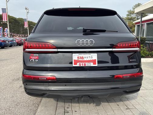 2020 Audi Q7 55 Premium Plus