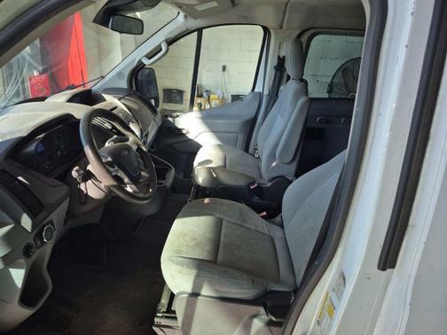 Oxford White 2015 Ford Transit-350 XLT