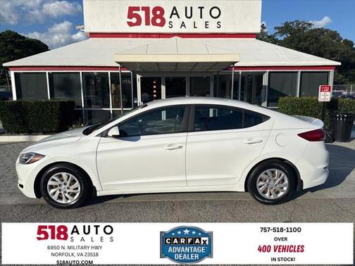 2018 Hyundai ELANTRA SE