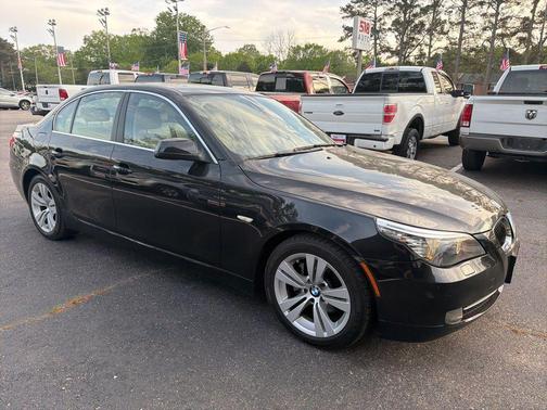 2010 BMW 528 528i