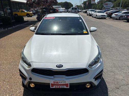 Snow White Pearl 2021 Kia Forte LXS