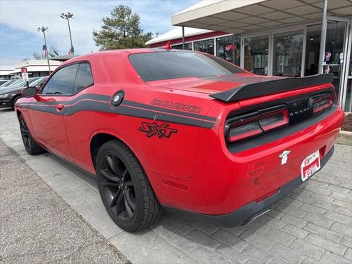 2017 Dodge Challenger SXT