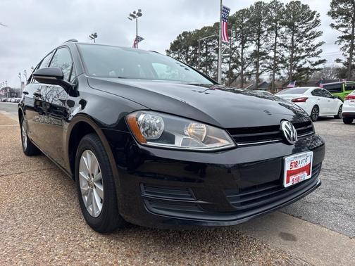 2016 Volkswagen Golf SportWagen TSI S 4-Door