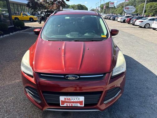 Sunset 2014 Ford Escape SE
