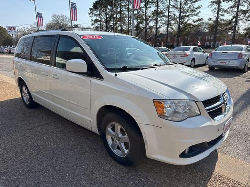2011 Dodge Grand Caravan Crew