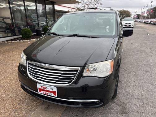 2015 Chrysler Town & Country Touring