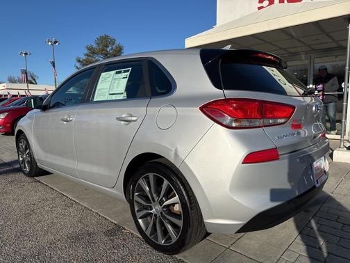 2018 Hyundai Elantra GT Base