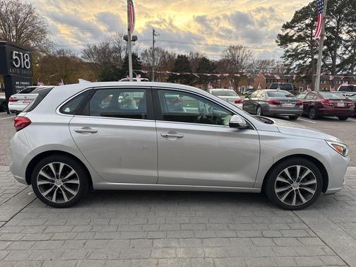 2018 Hyundai Elantra GT Base