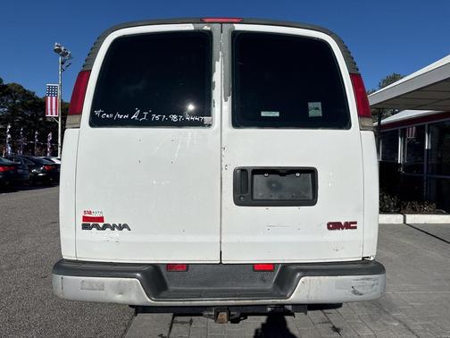 2001 GMC Savana 2500 Base