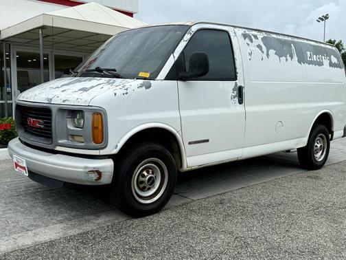 2001 GMC Savana 2500 Base